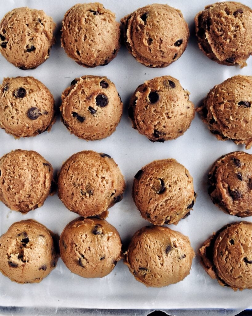 resepi sea salt choc chip cookies