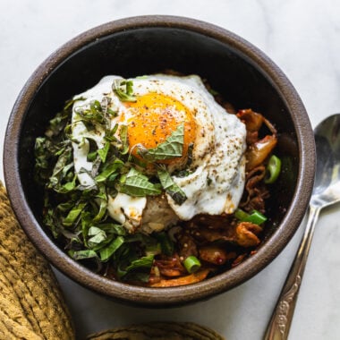 kimchi pork rice bowl in korean clay pot